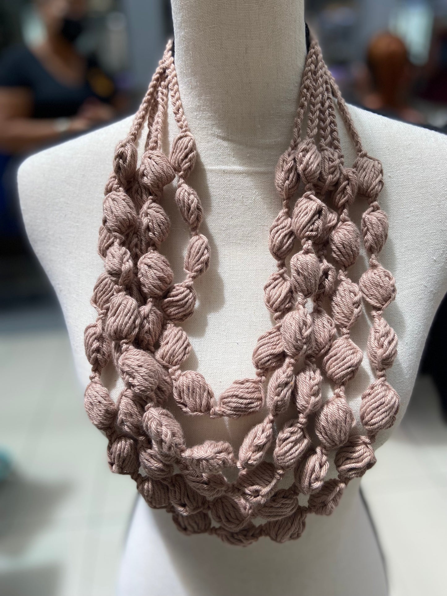 Collar Nude 5